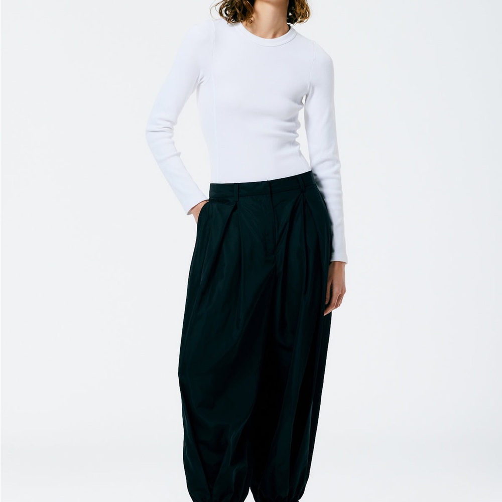 Tibi Italian Sporty Nylon Eden Pleated Balloon Pant - Long